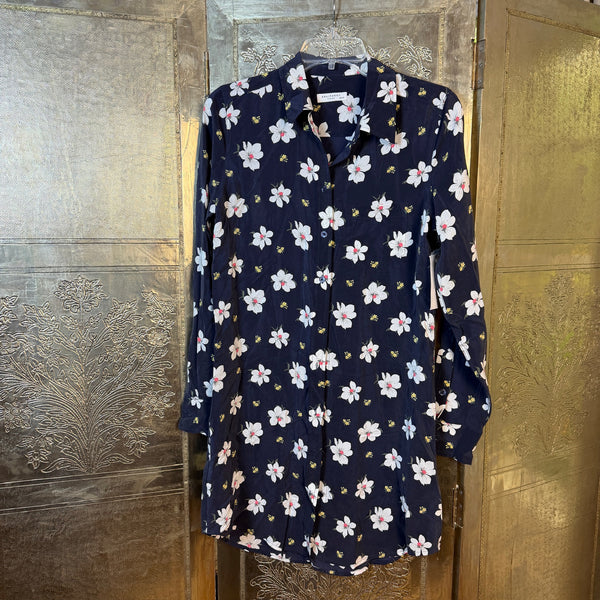 Equipment Femme Navy Floral Blouse Size XS-TP — 01 front
