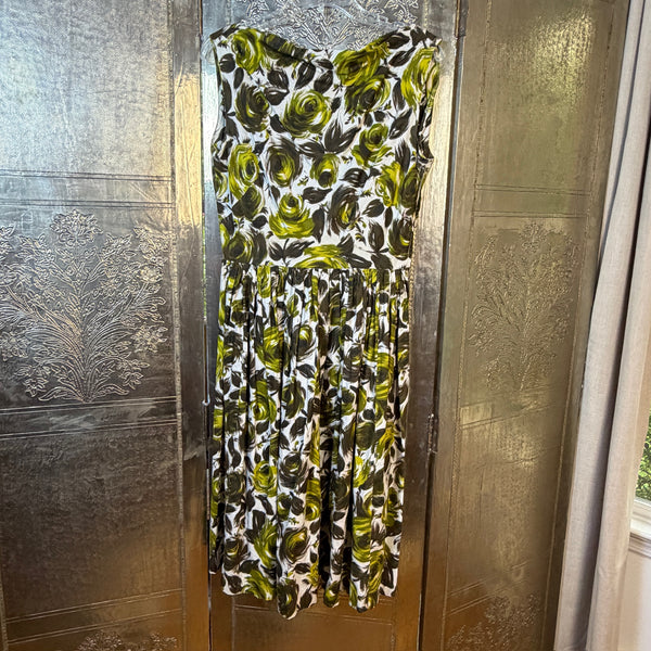 Green Floral Pants — 01 front