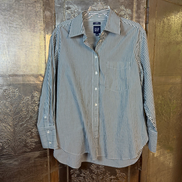 GAP Green Striped Shirt Size S — 01 front