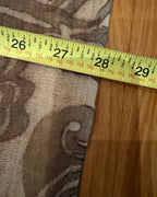 Gray floral scarf — second measurement detail