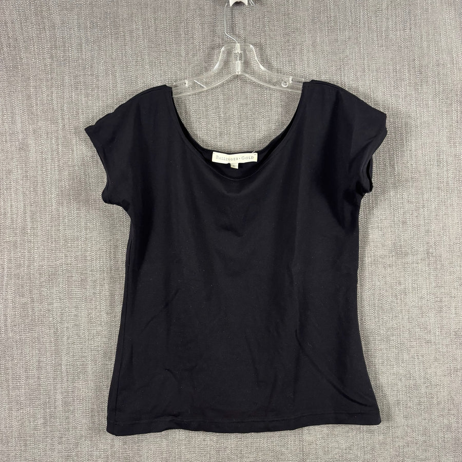 Front view of Ballinger Gold Scoop-Neck T-Shirt