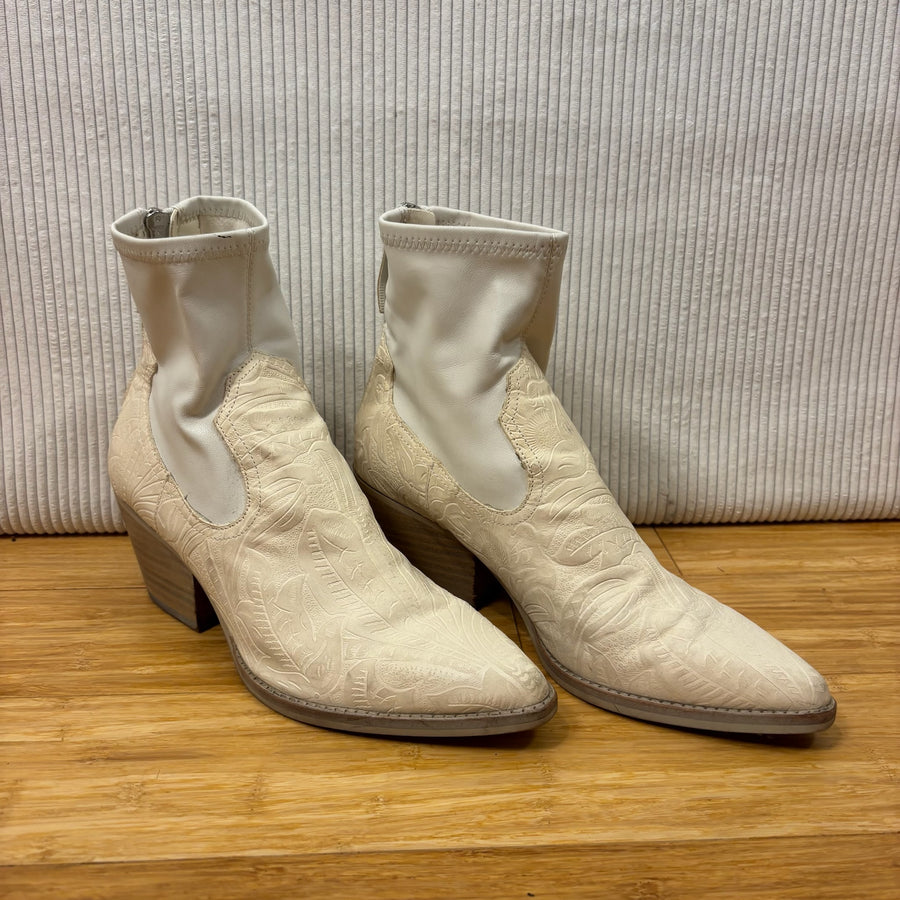 Front view of Dolce Vita Shanta Ankle Boots