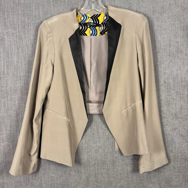 9 - Alice + Olivia Beige Silk Blazer Size M — photo 1: front view