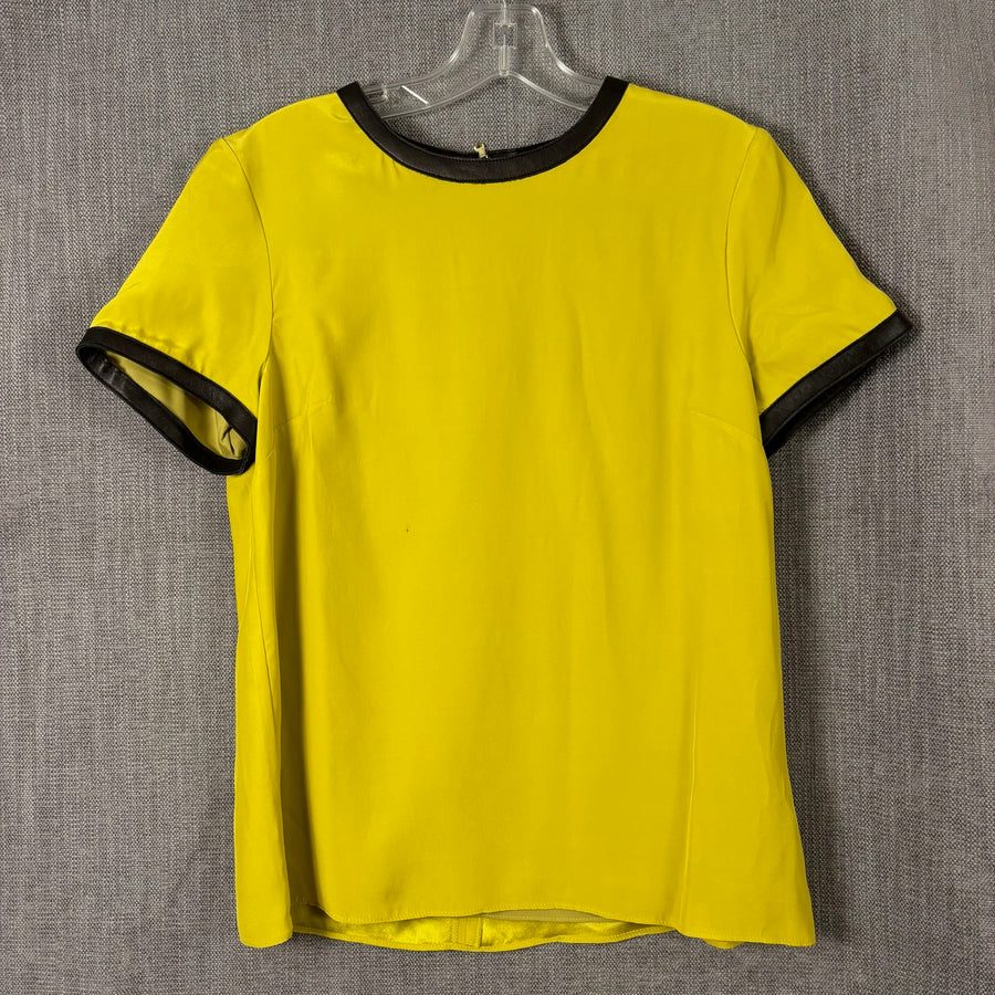 54 - Alice + Olivia Yellow T-Shirt with Black Trim Size S — photo 1: front view