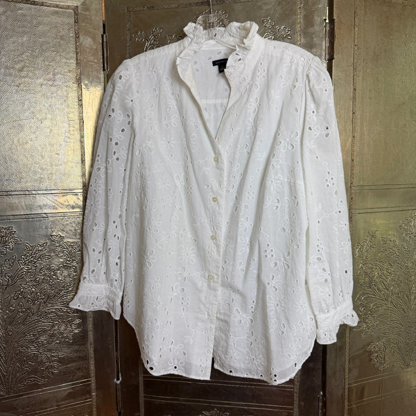 Ann Taylor White Eyelet Ruffle-Neck Button-Front Blouse Size M — front