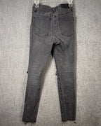 83 - Madewell 9-Inch High-Rise Skinny Distressed Jeans Size 27 — photo 2: back view