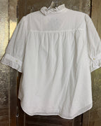 Ann Taylor White Textured Dobby Ruffle Stand-Collar Button-Down Blouse Size M — back yoke ruffle collar