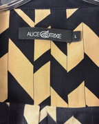 67 - Alice + Olivia Black and Yellow Geometric Silk Blouse Size L — photo 3: tag view