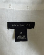 Ann Taylor White Textured Dobby Ruffle Stand-Collar Button-Down Blouse Size M — tag brand size country