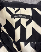 Alice & Trixie Black and Cream Chevron Long-Sleeve Blouse Size L — tag brand size