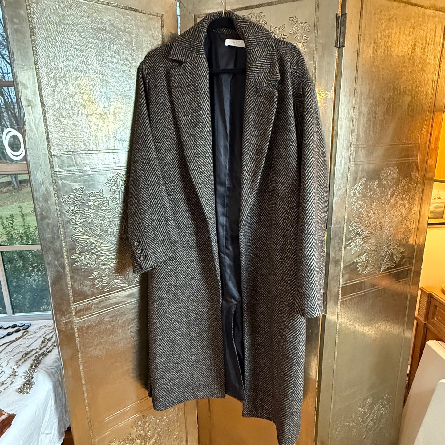 ASTR Wool Herringbone Overcoat Size Medium
