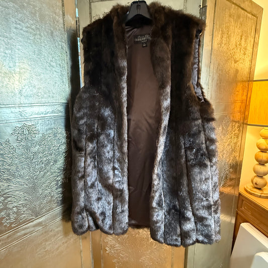 Donna Salyers' Faux fur vest,
Fabulous Furs, Chocolate brown Size Large