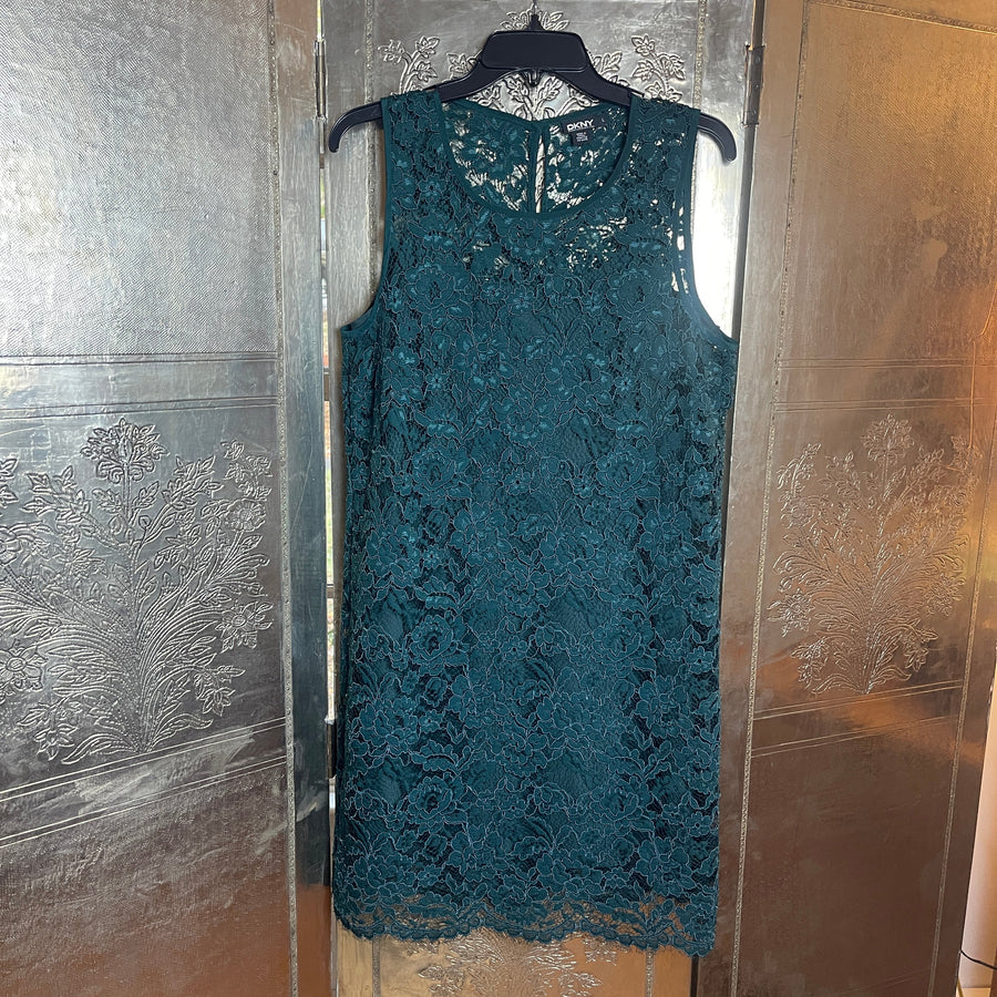 DKNY Sleeveless Floral Lace Shift Dress Size L - clothing tag photo
