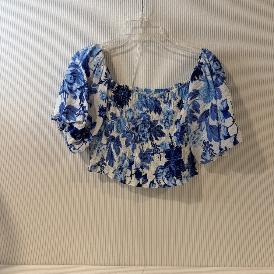 Blue Floral Smocked Puff Sleeve Crop Top - image 1