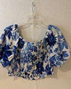 Blue Floral Smocked Puff Sleeve Crop Top - image 2