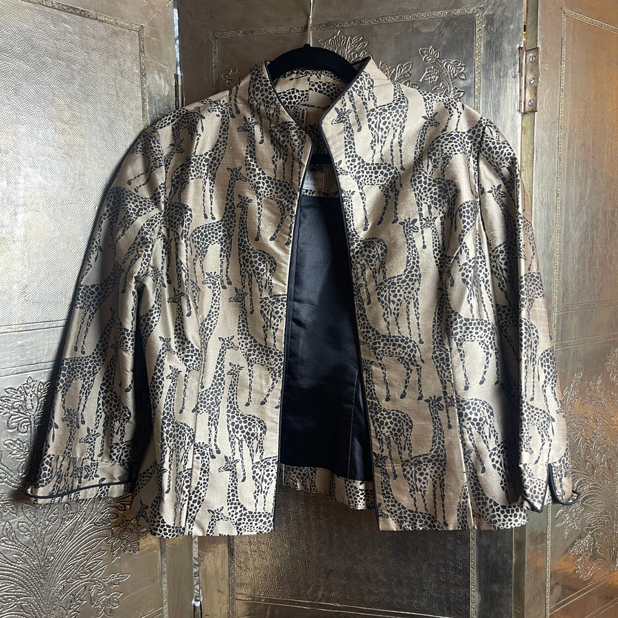 Dianne Keeser Giraffe Print Mandarin Collar Jacket - front view