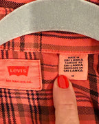 Levis Plaid Cropped Flannel Shirt - Size M - label photo