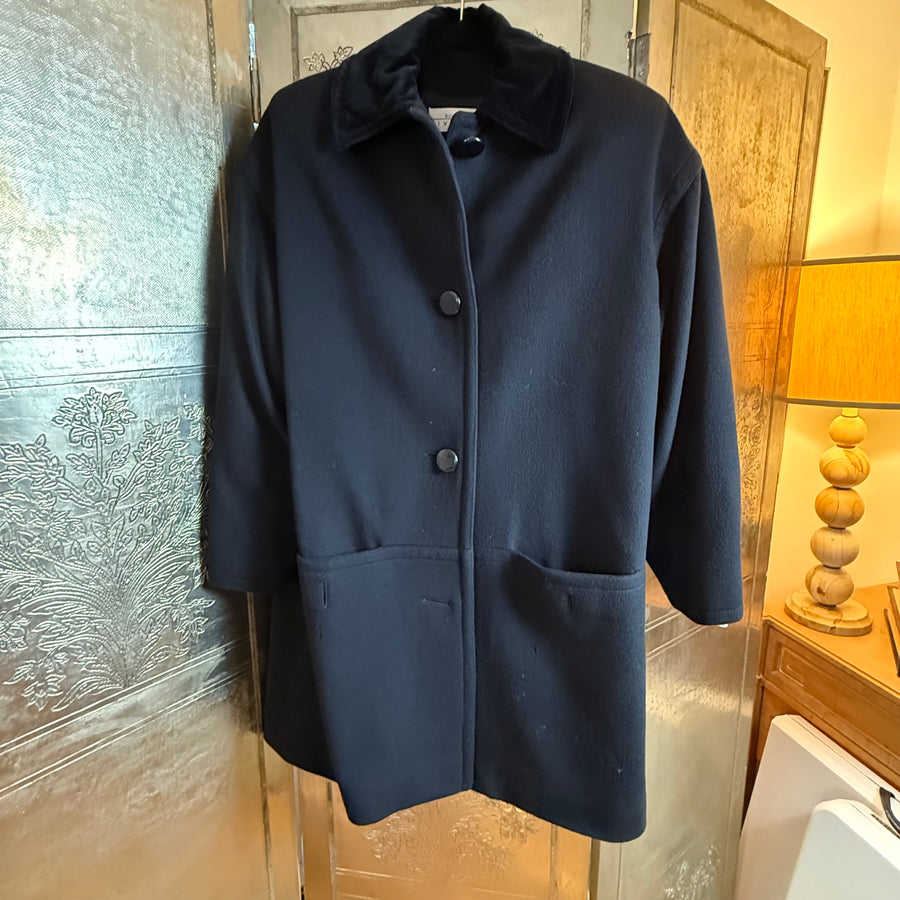 Boutique de Givenchy Vintage Navy Swing Car Coat - front view