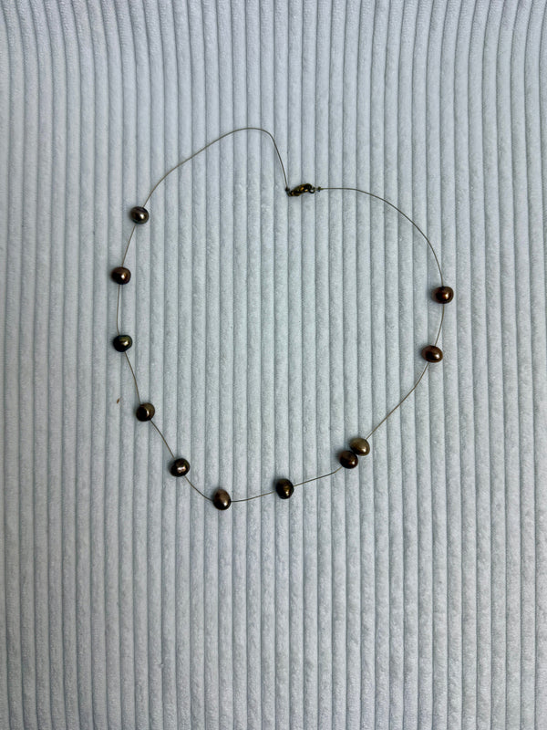 Isshi Desnudette Necklace Ink - front view
