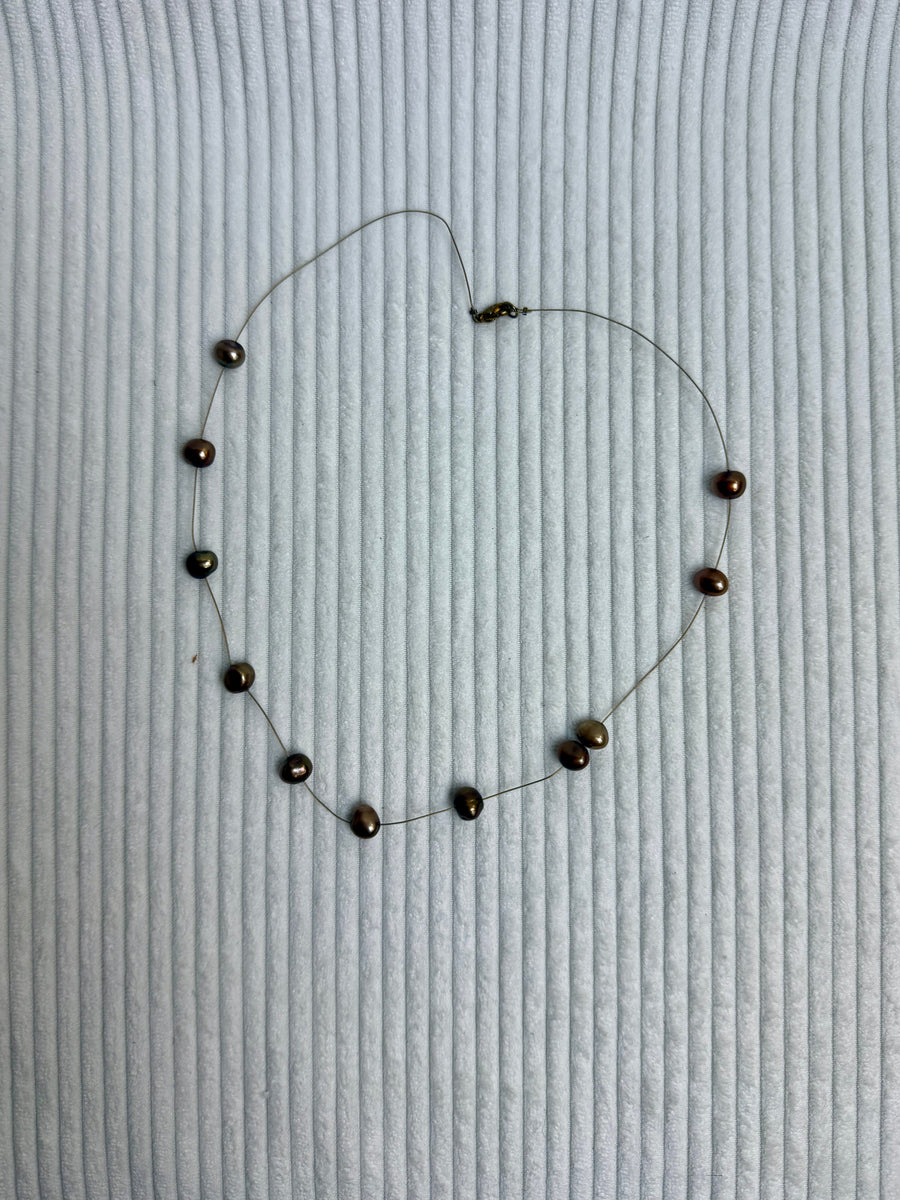Isshi Desnudette Necklace Ink - front view