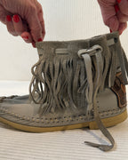 El Vaquero Fringe Moccasin Boots