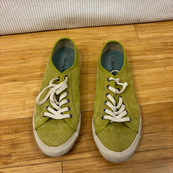 SeaVees Monterey Green Suede Low-Top Sneakers — 01 front