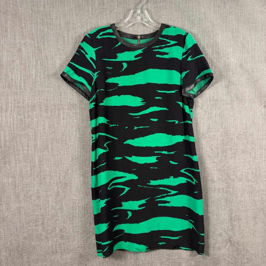 Alice & Trixie Green and Black Print Dress Size M — 01 front