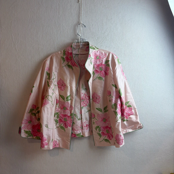 Pink Floral Button Blouse — 01 front