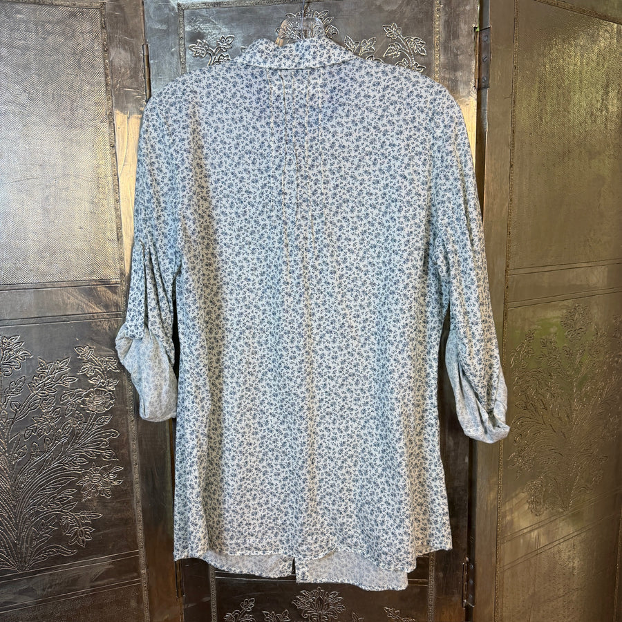 Bailey 44 Light Blue Floral Blouse Size L — 01 front
