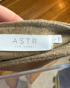 ASTR Tan Skirt — 03 tag