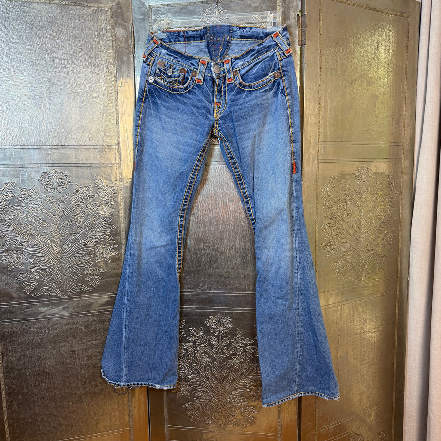 True Religion Becca Mid Rise Super T Bootcut Jean — 01 front