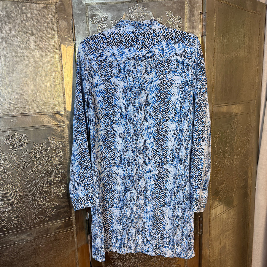 Blue Floral Dress — 01 front