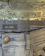DL1961 Gray Jeans Size 25 — 04 tag