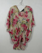 Elizabeth and James Floral Batwing Blouse — 01 front