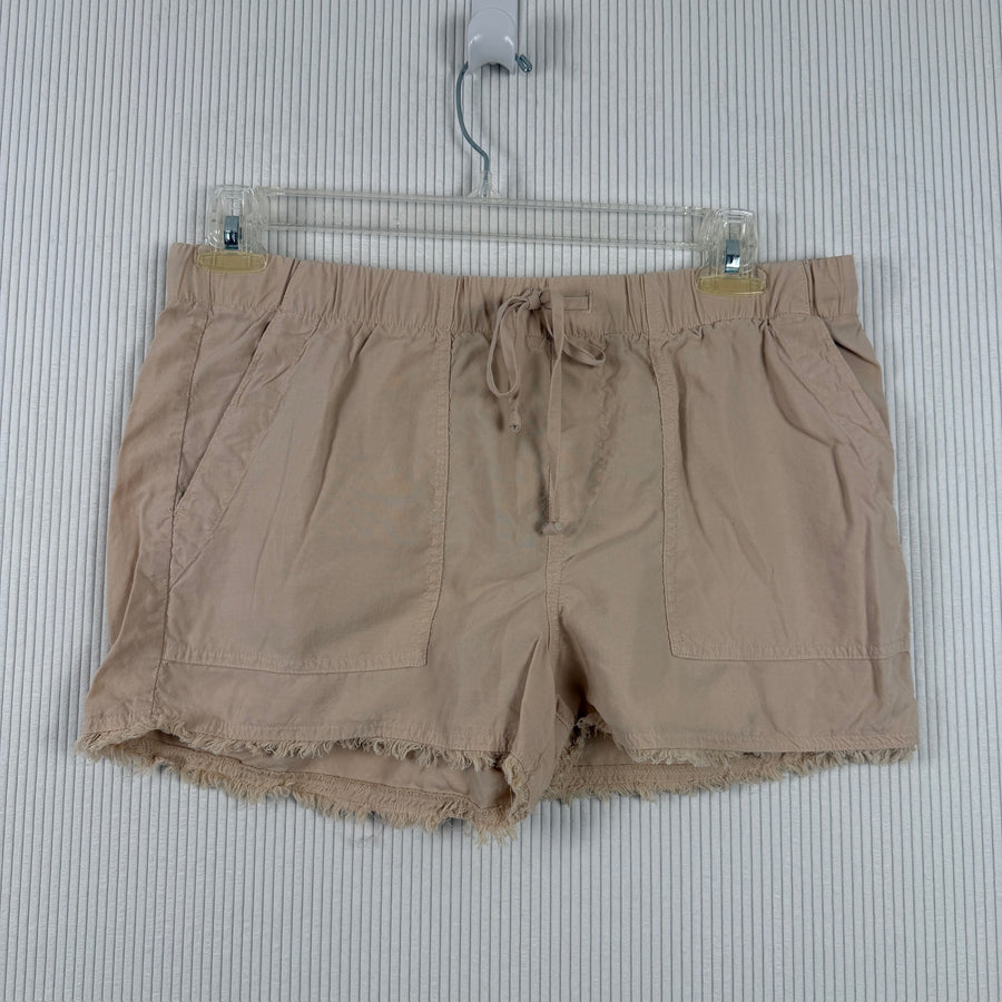 Bella Dahl Beige Casual Shorts — 01 front
