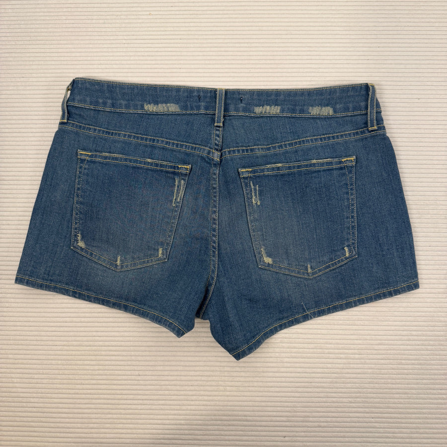 A.P.C. Denim Shorts Size 36 — 01 front