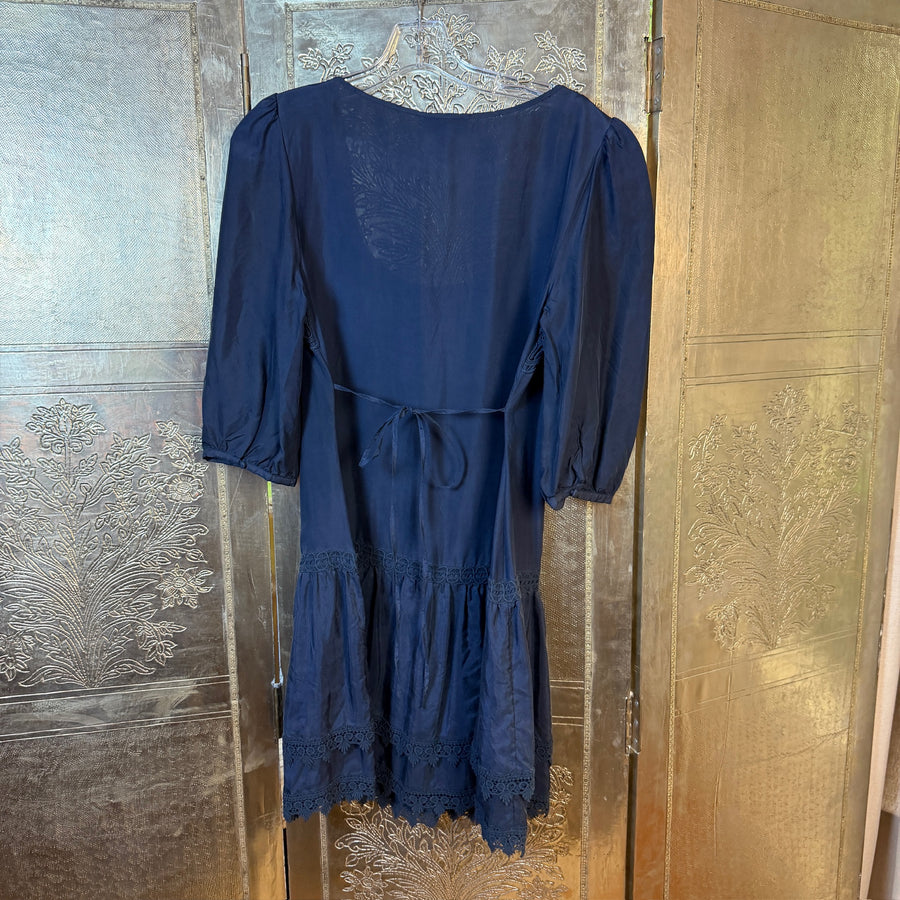 Warehouse Blue Lace Dress Size UK 12 (FR 40, D 38) — 01 front