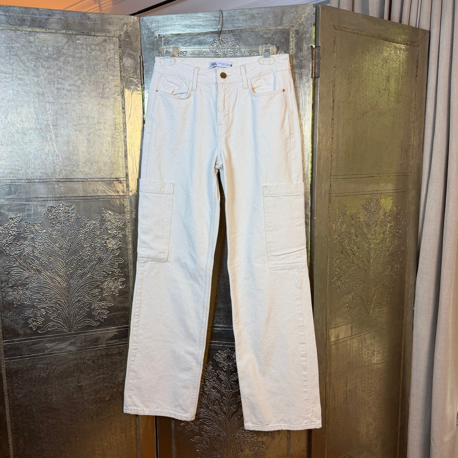 Zara Cream Utility Cargo Jeans Size 2 (EUR 34, MX 24) — Front